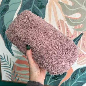 Barefoot Dreams Makeup Bag